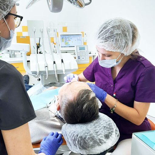 Шинирование зубов <br>в Клинике Здоровья Исток