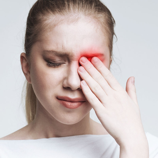 Экстренная <br>офтальмологическая помощь <br>при травмах глаз